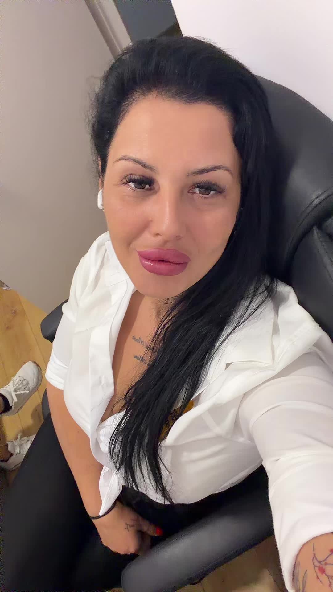 @Gabriela Jitaru