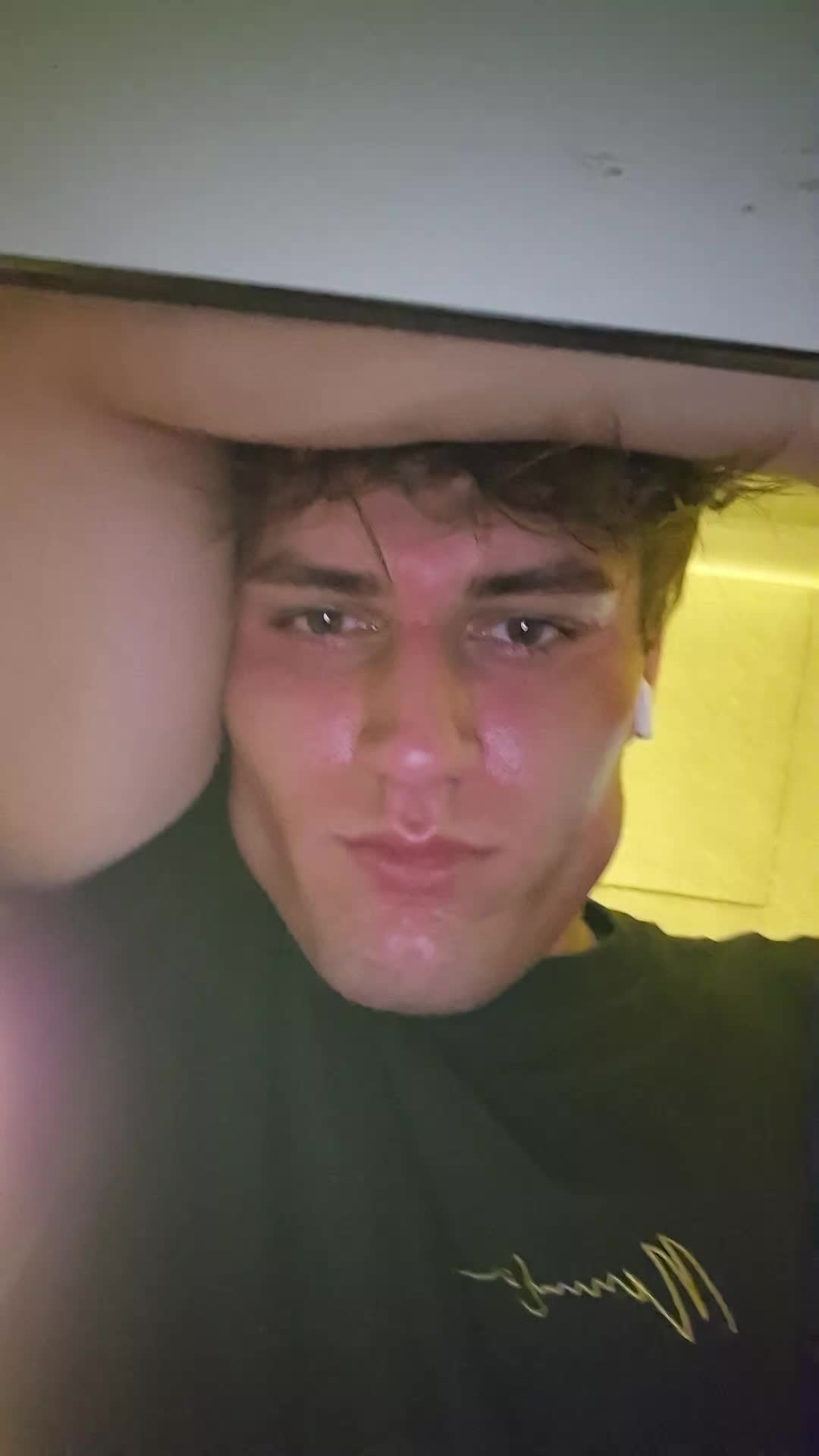 @Suiu