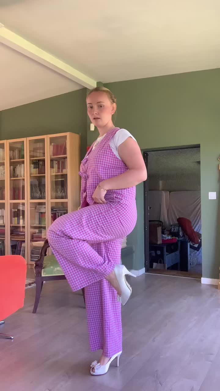@annabrl