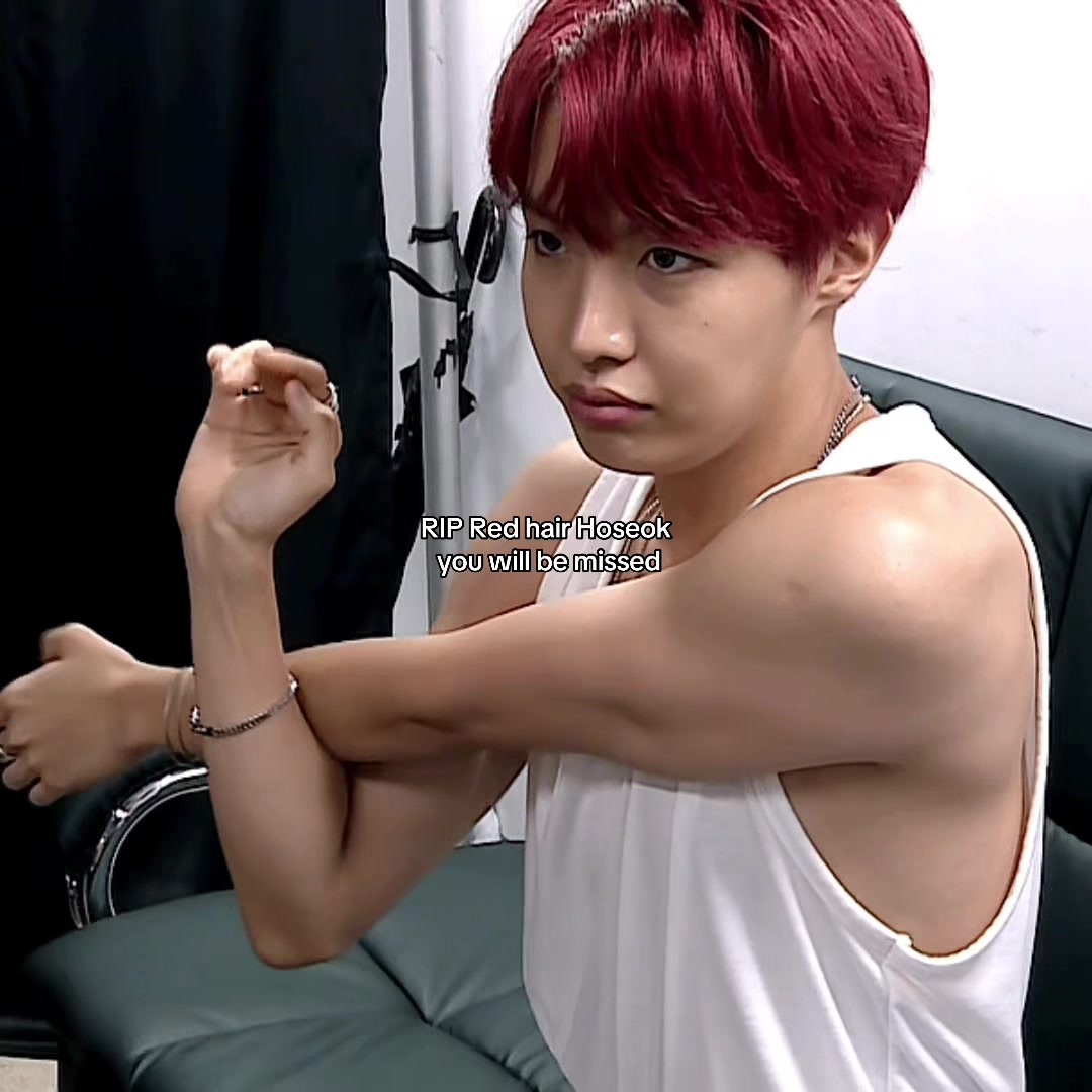 @Hobiah SAW BTS