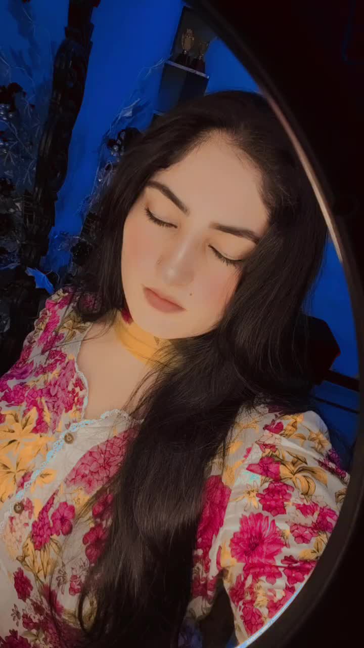 @Anaya 333