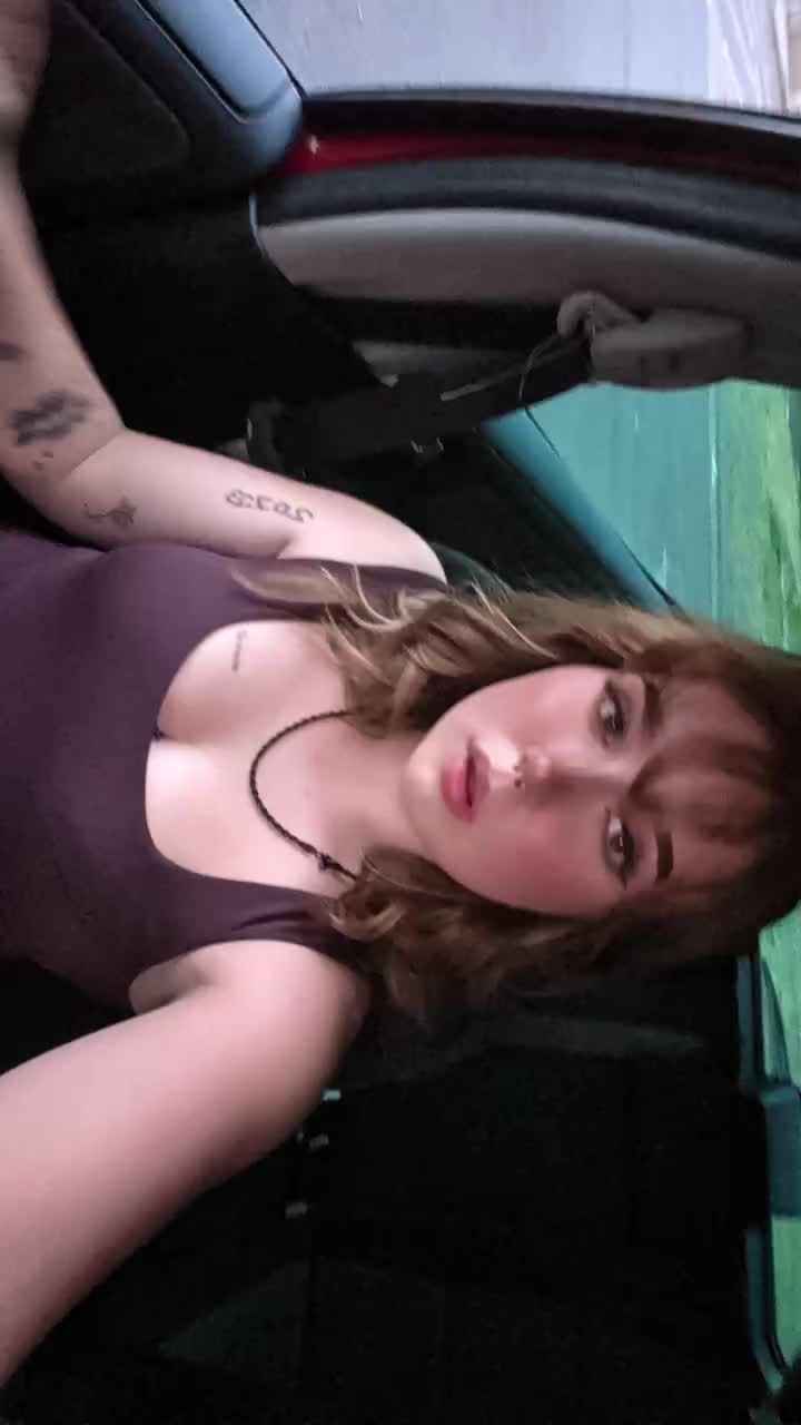 @nikkita05_