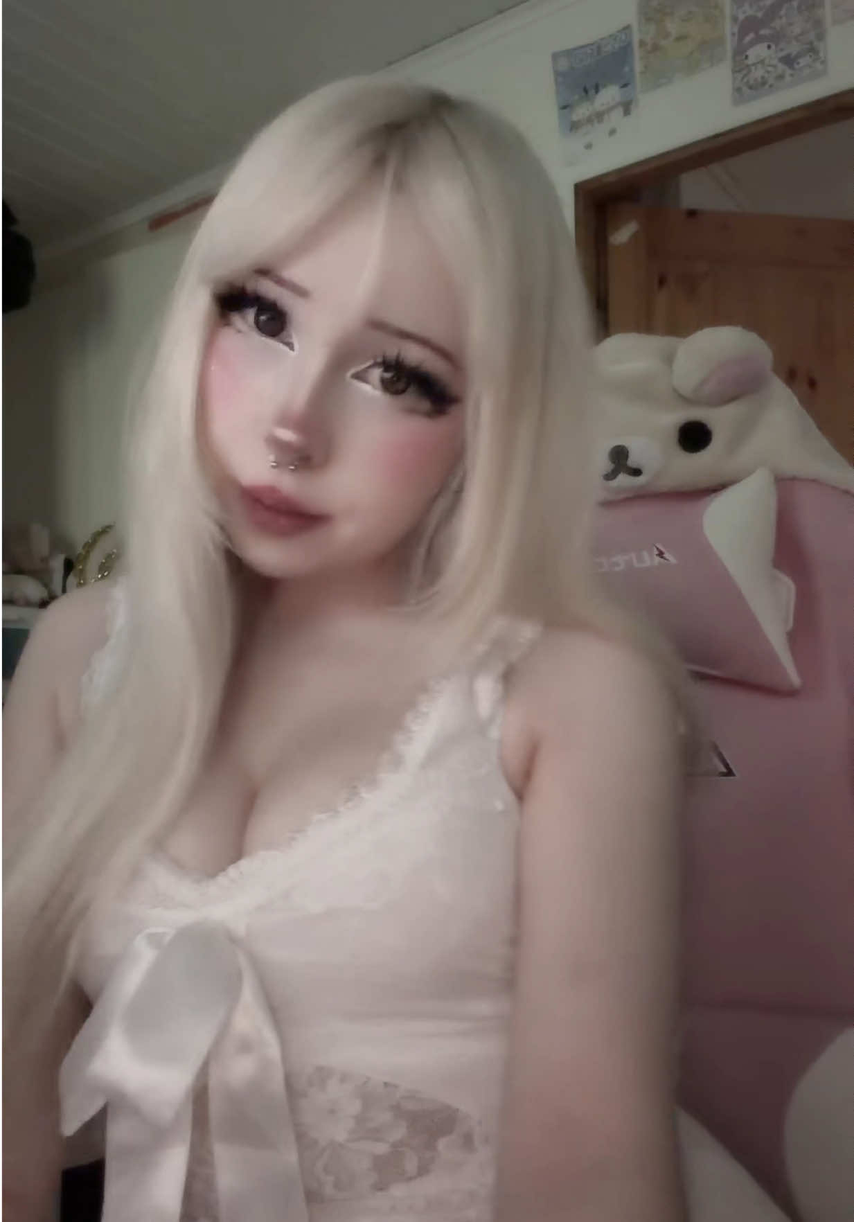 @pikkujanica
