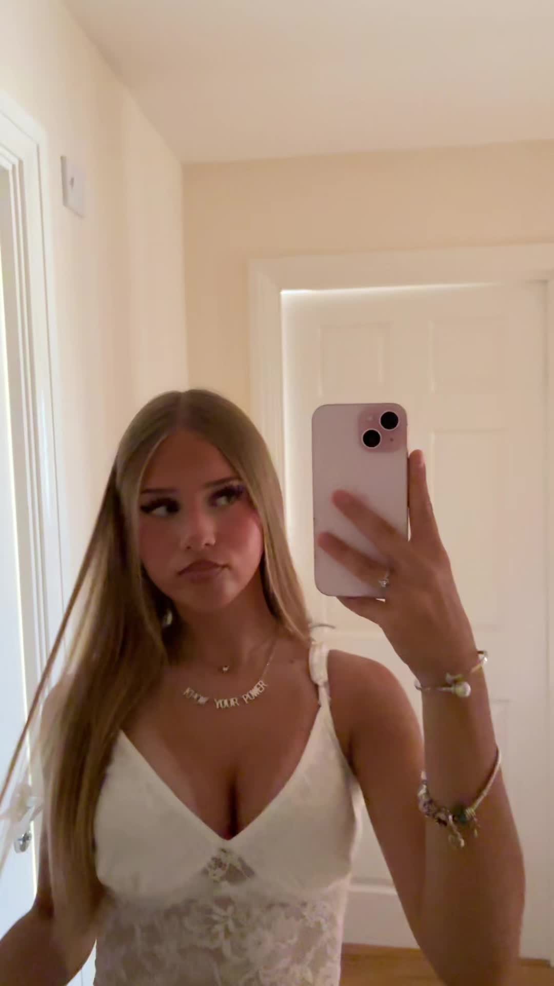 @diana
