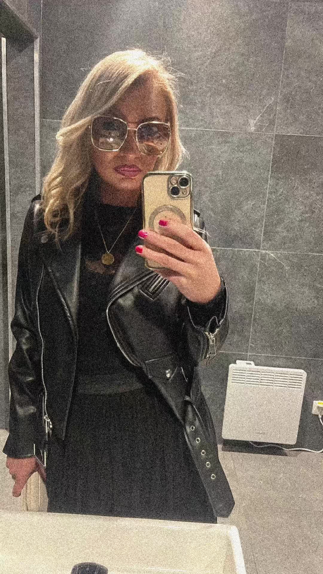 @nina2709