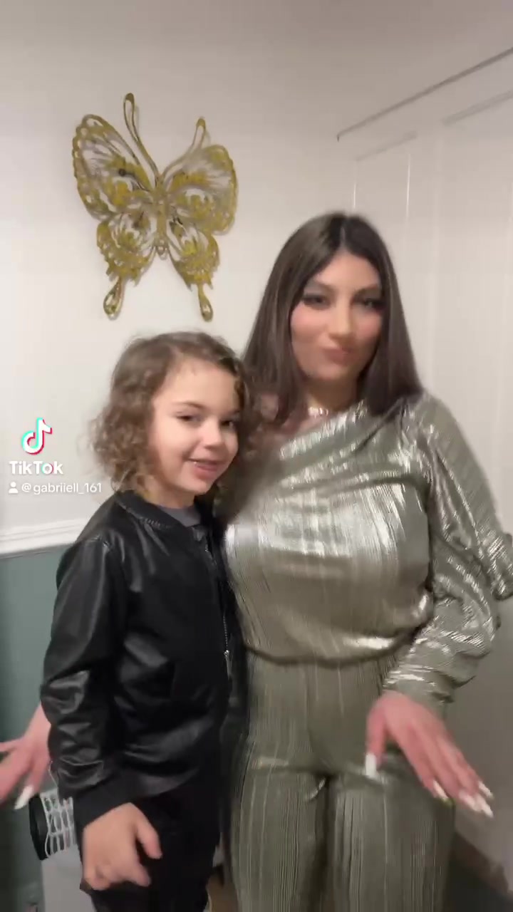 @mirunaandreea05