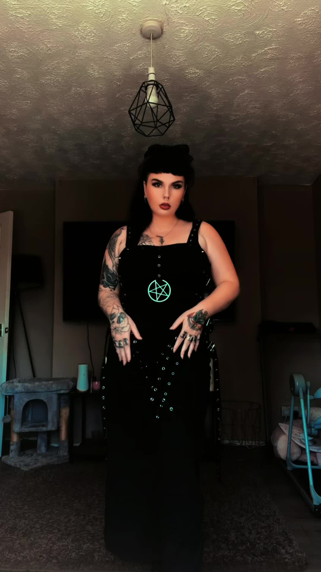 @𝕾𝖆𝖉𝖎𝖊-𝕸𝖆𝖗𝖎𝖊 🥀