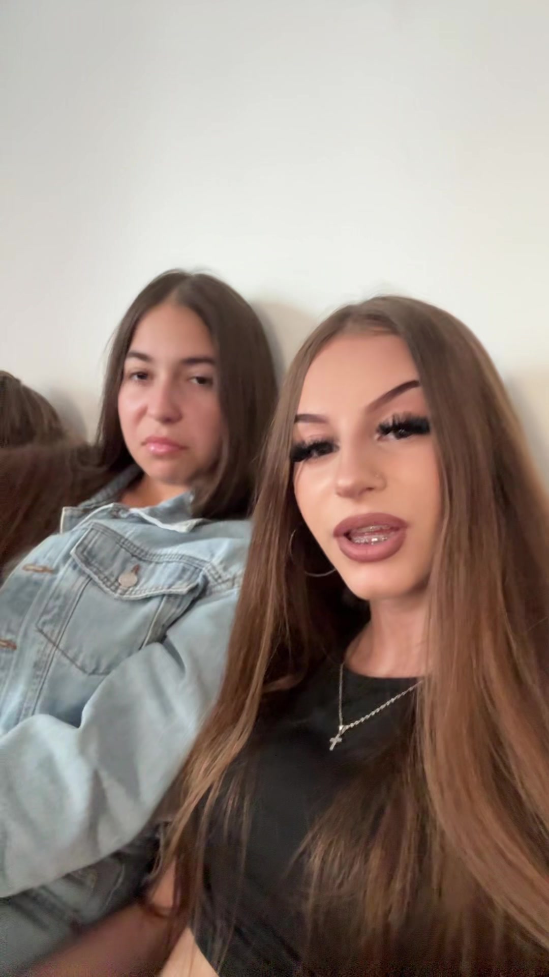 @dianaqzvvv