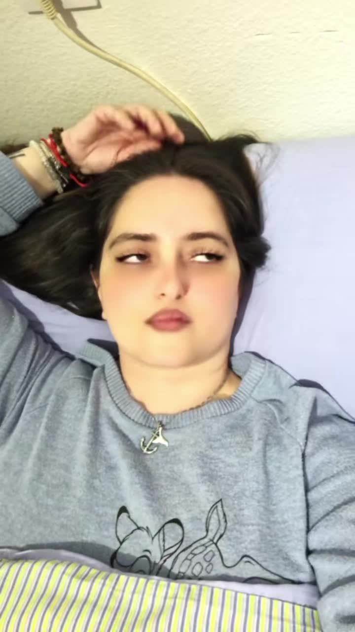 @Aroa