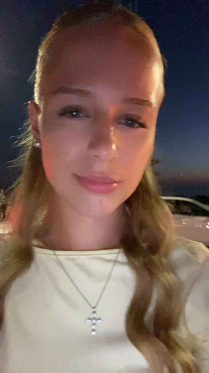 @Sophie