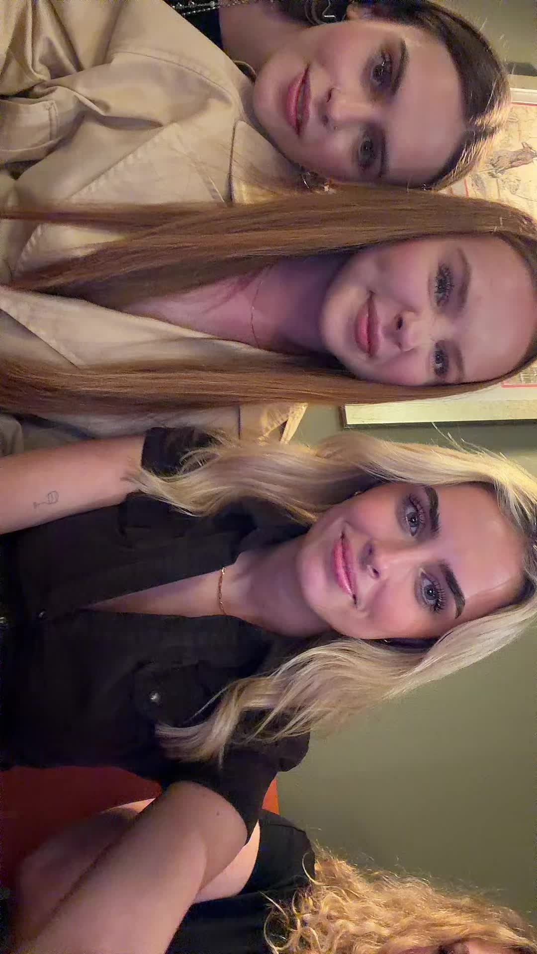 @huhnellywho