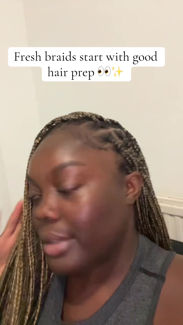 @Eleniaax