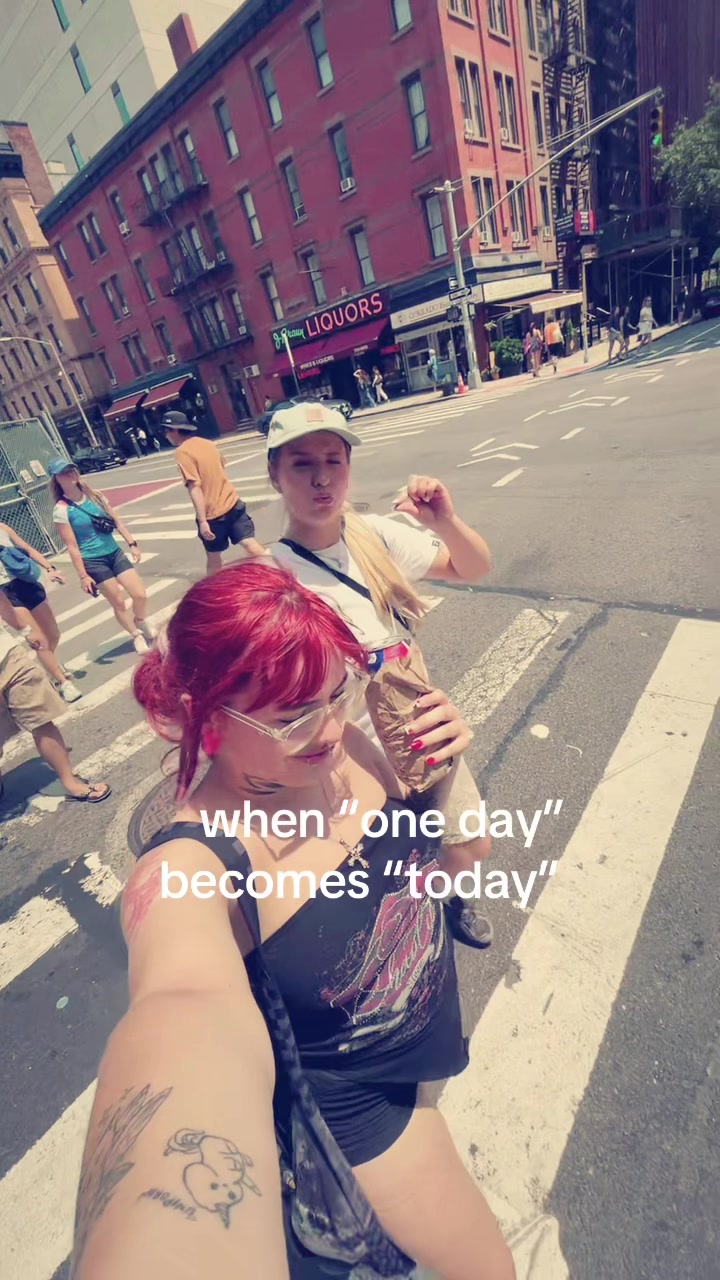 @emieee :)