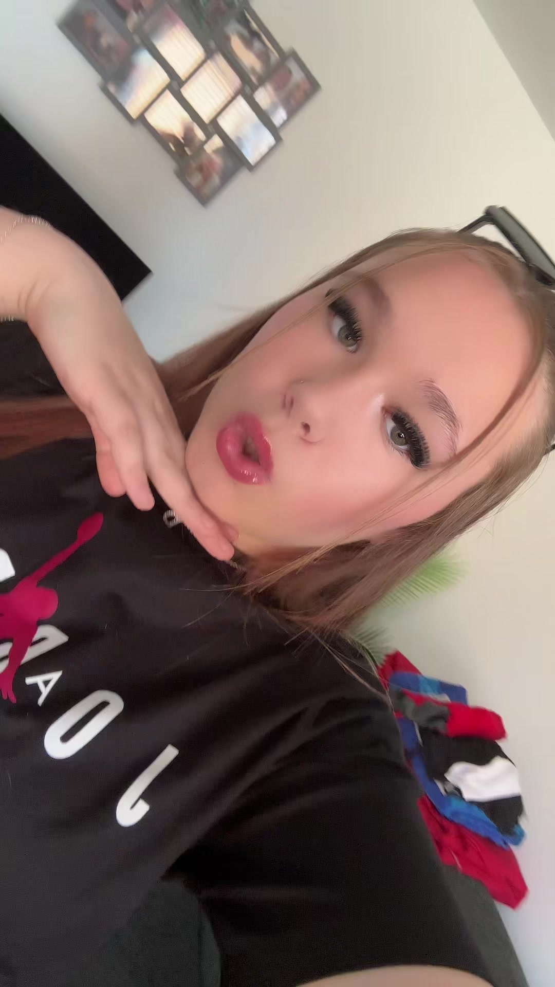 @Daniella🍒