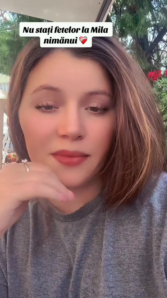 @ELVIRA COCOLOȘ ✅@