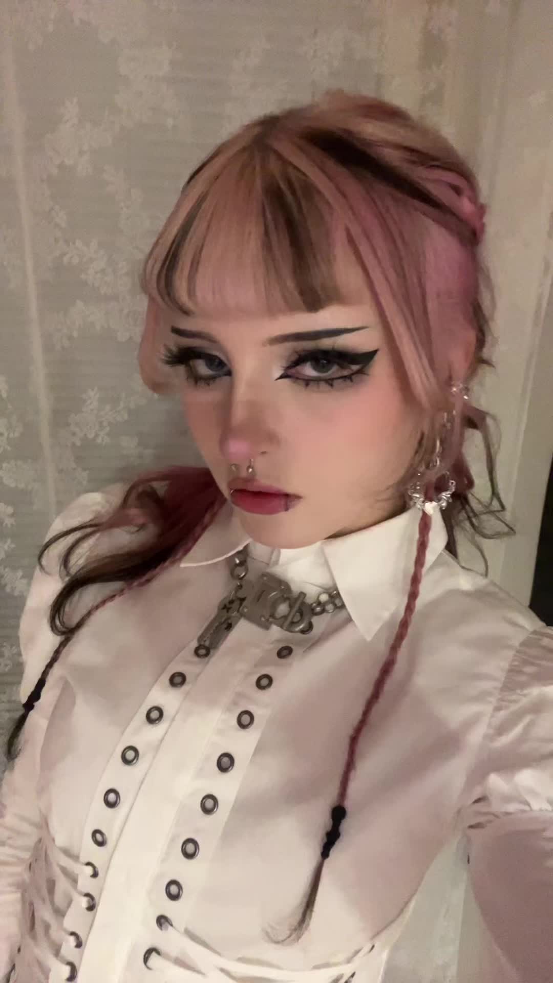 @emi ୨ৎ