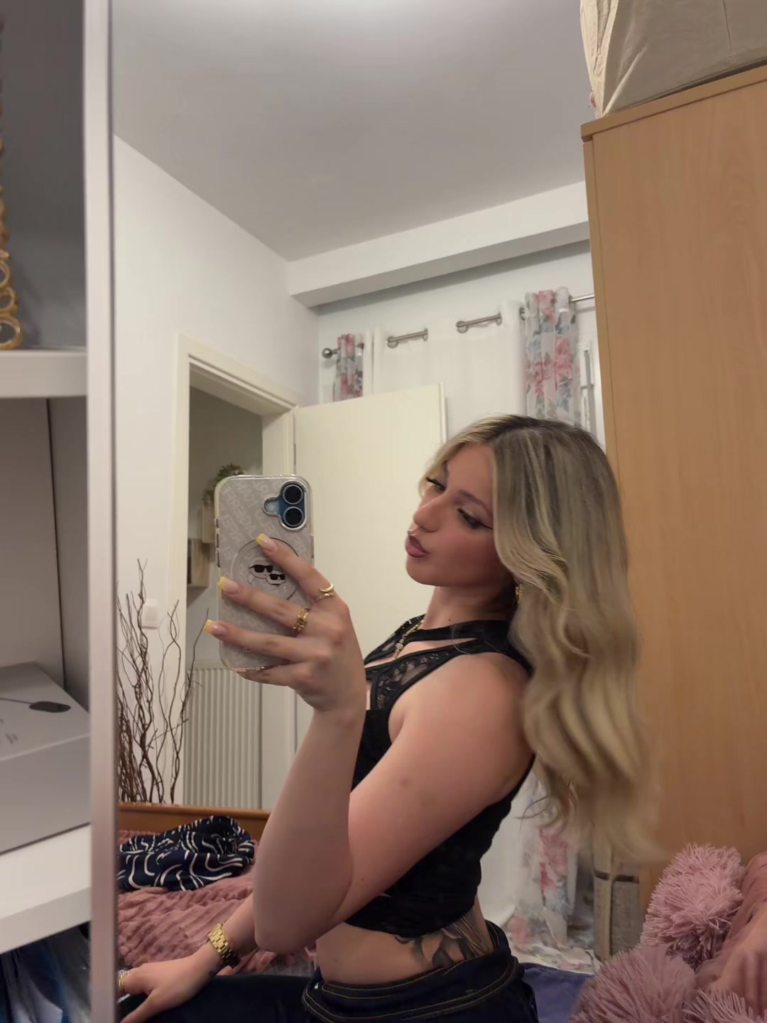@vakk