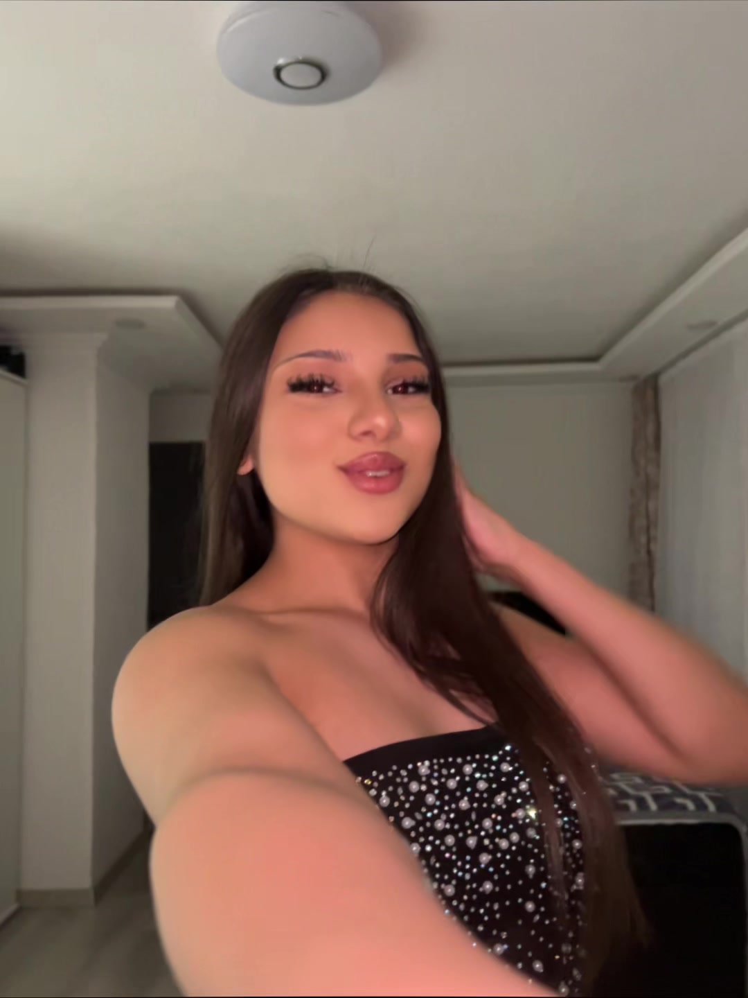 @𝓓𝓮𝓼𝓪𝓷𝓴𝓪
