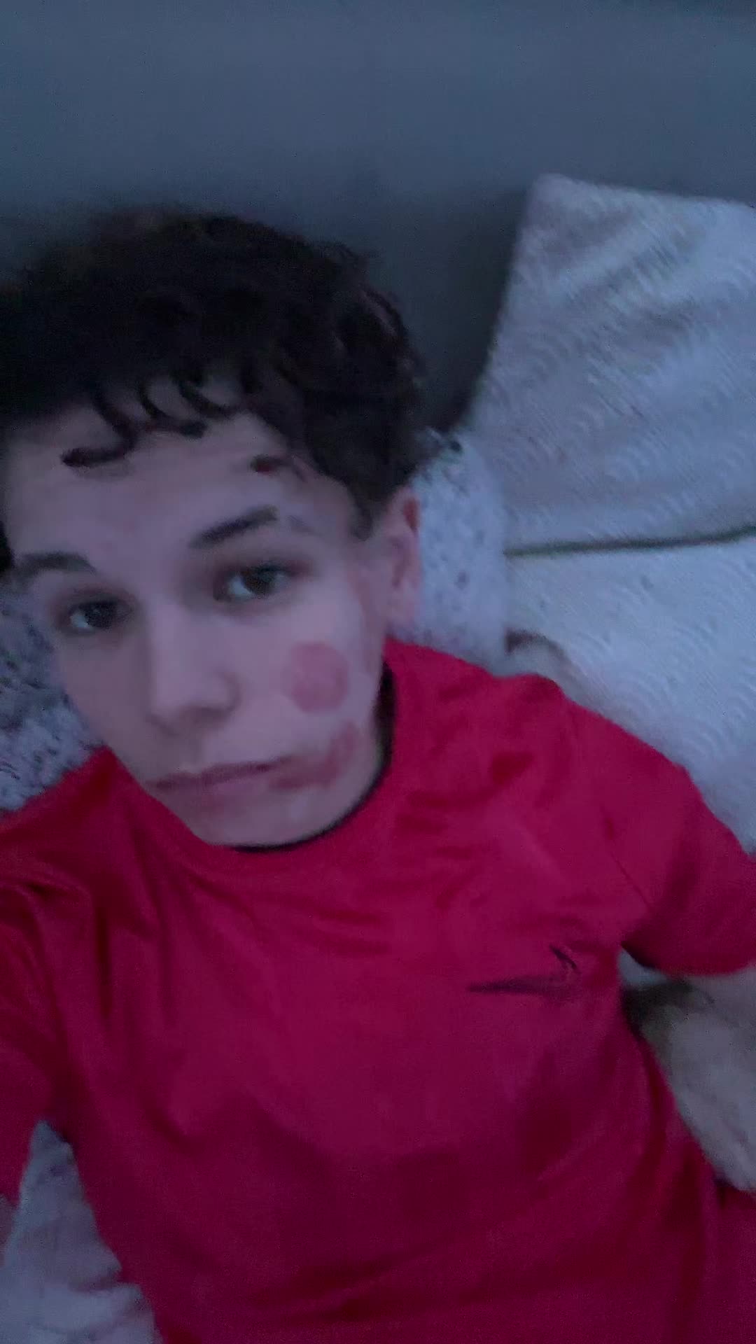 @In&egrave;s ✞
