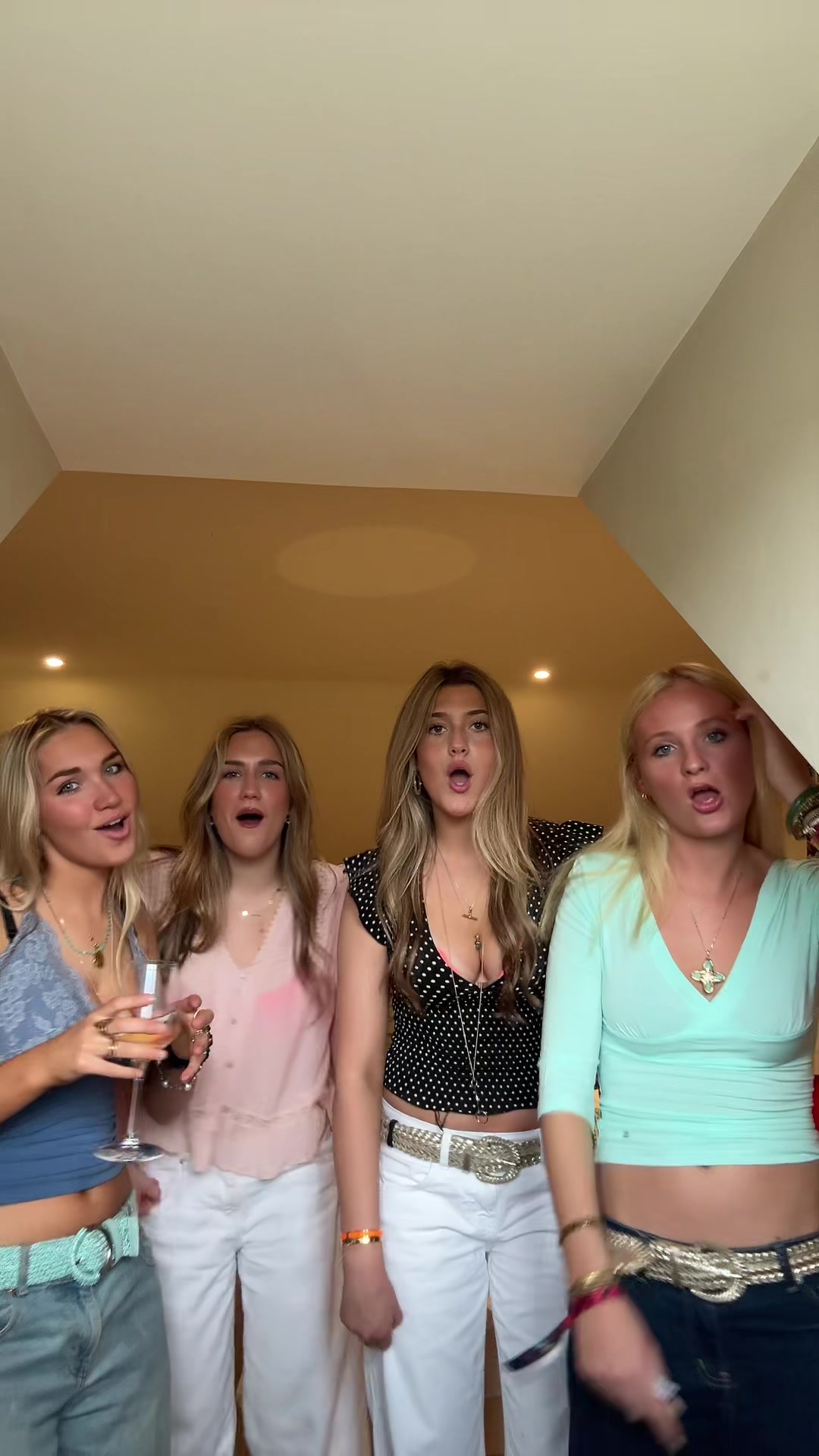 @Mimi