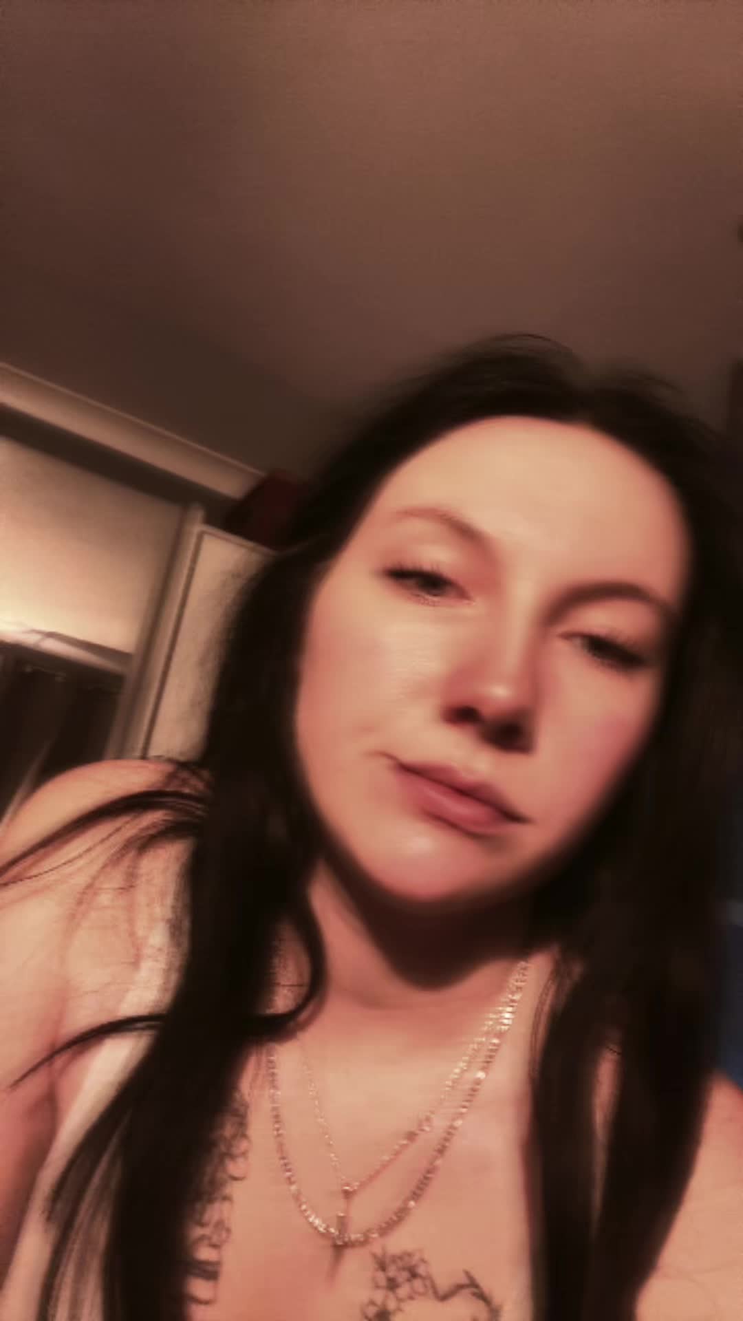 @DepressedTattooedLesbian😜
