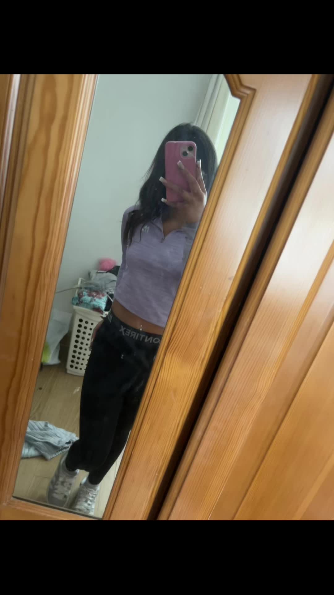 @𝐋𝐢𝐥𝐥𝐲 𝐦𝐮𝐫𝐩𝐡𝐲 🩵