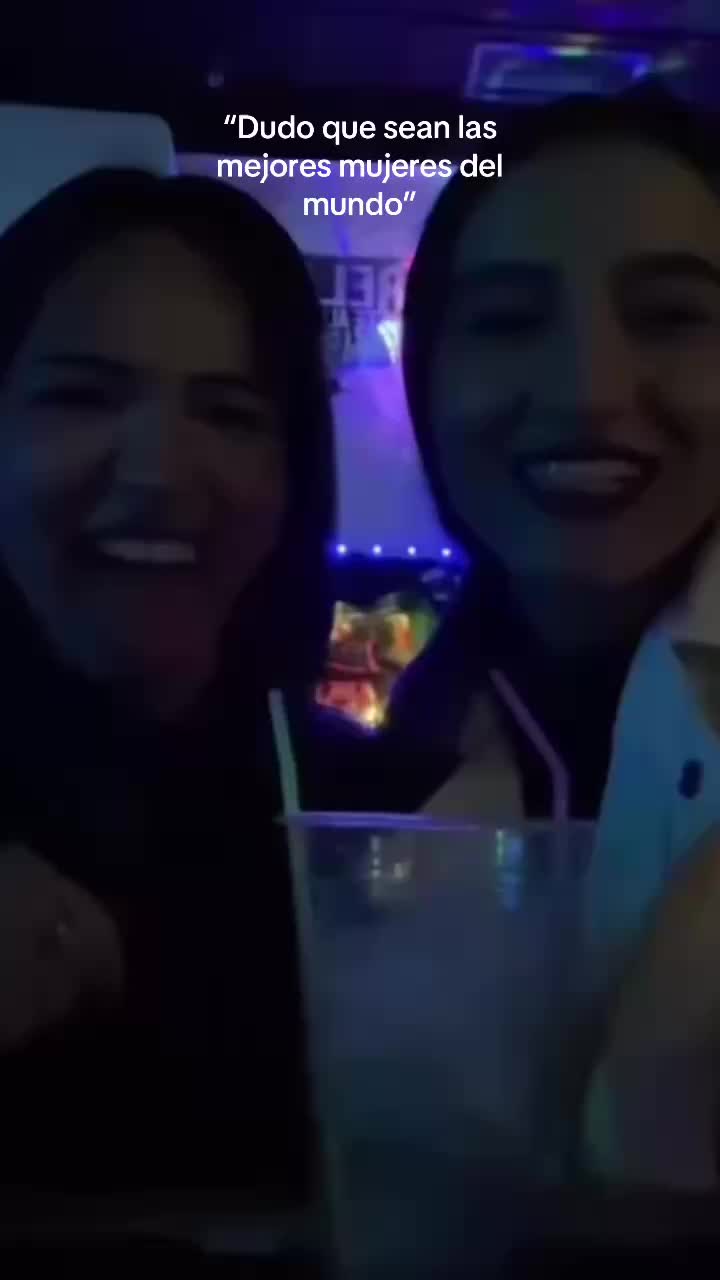 @Melani 🎀