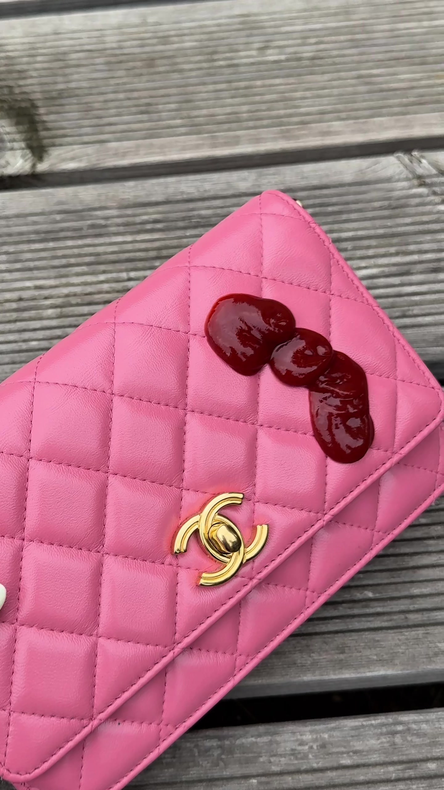 @Ultimate Handbag Care
