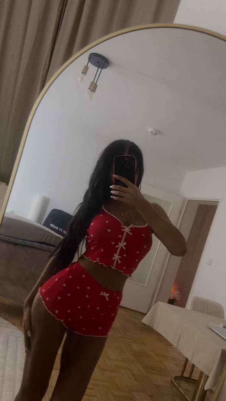 @Taja🦋