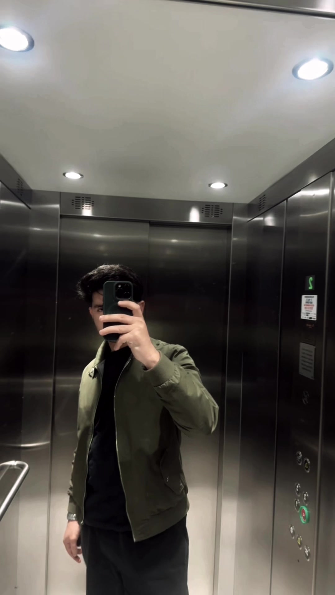 @🐎