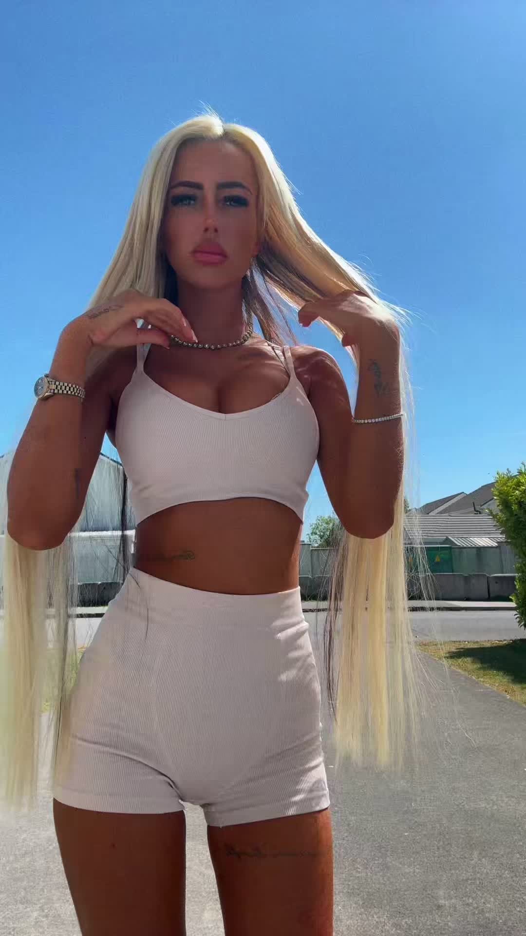 @sarahjanelowbridg3