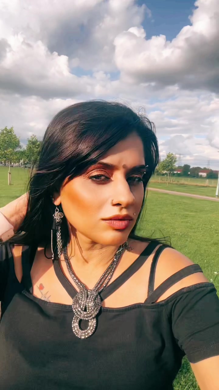 @ⁱᵐ͟͟͞͞☞🇬🇧𝕌𝕂 𝕊𝕙𝕖𝕣𝕟𝕚🐅