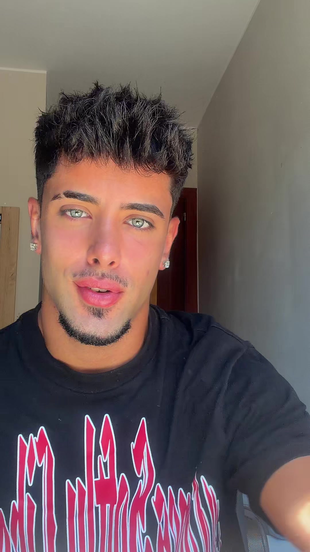@Alex Méndez