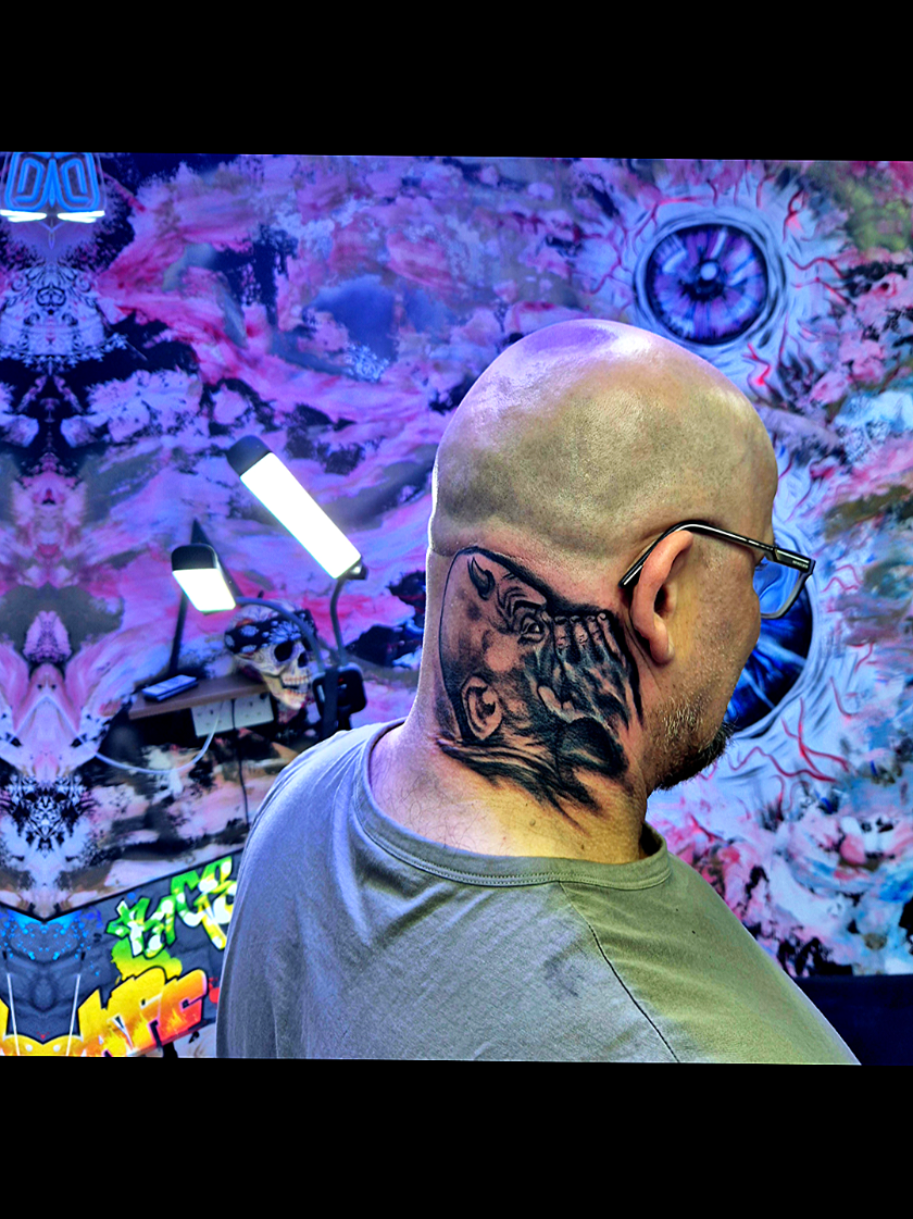 @Mike Tattoo Studio