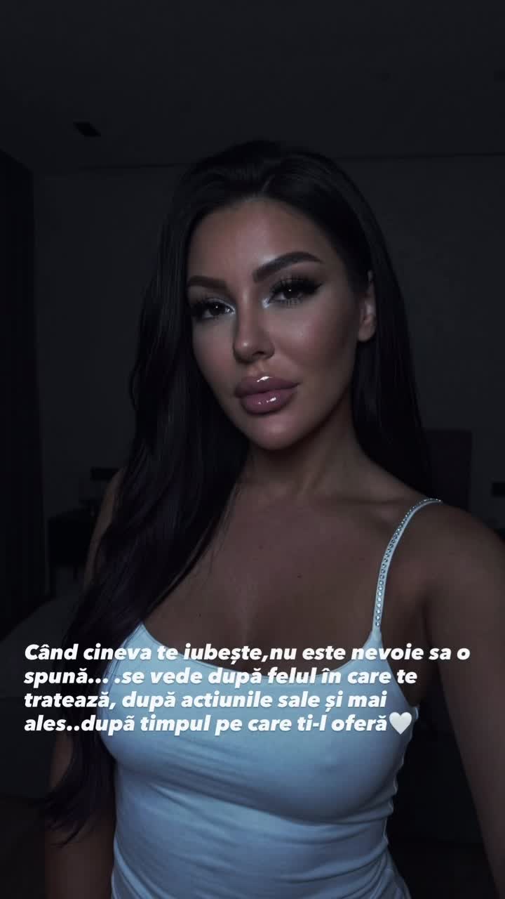 @AdelinaAnaMaria