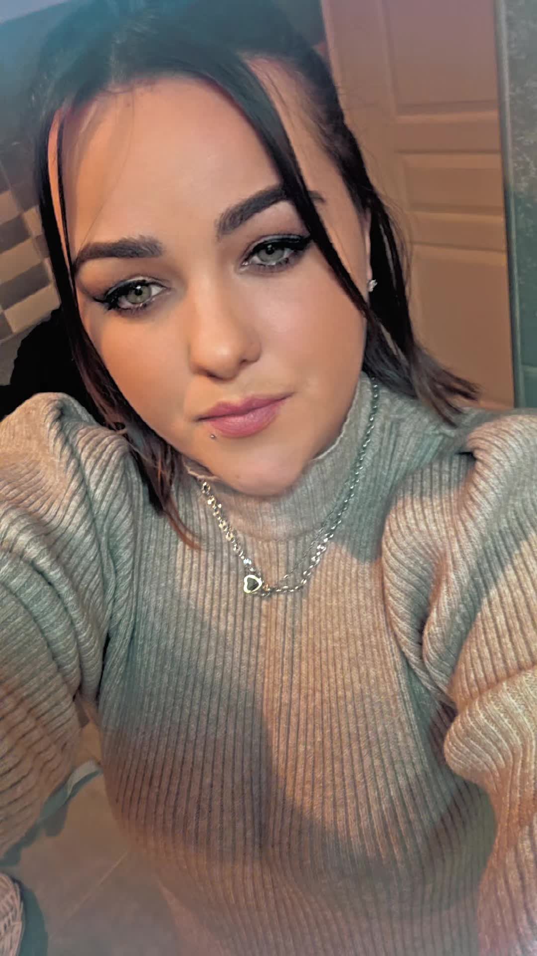 @𝓟𝓻𝔂𝓼𝓴𝓪 ☀️🫶🏻