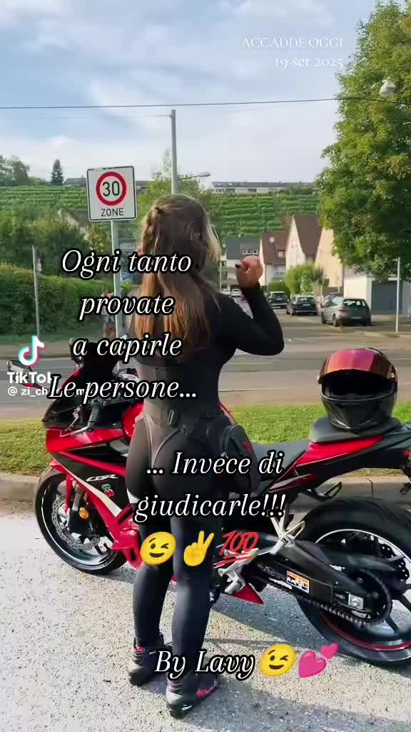 @LaviniaPiu7