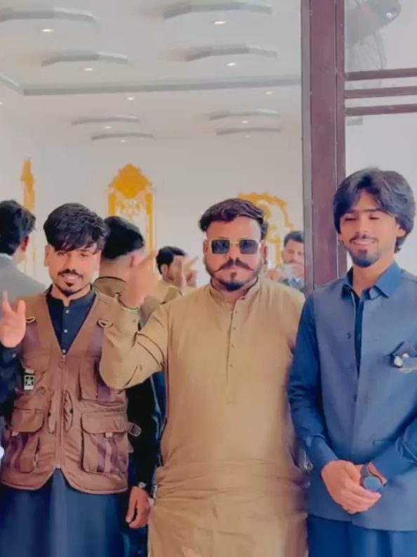 @Shah bacha 804