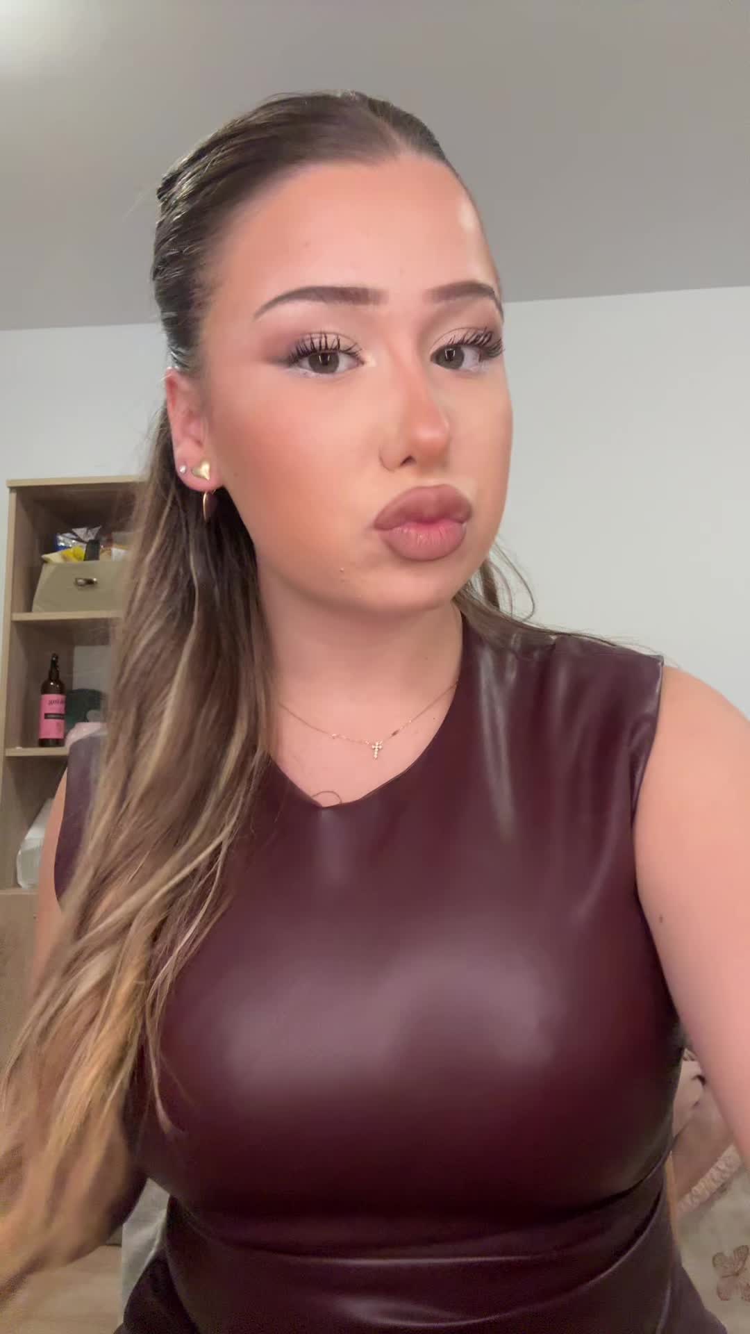 @ᴅᴀʀᴀ