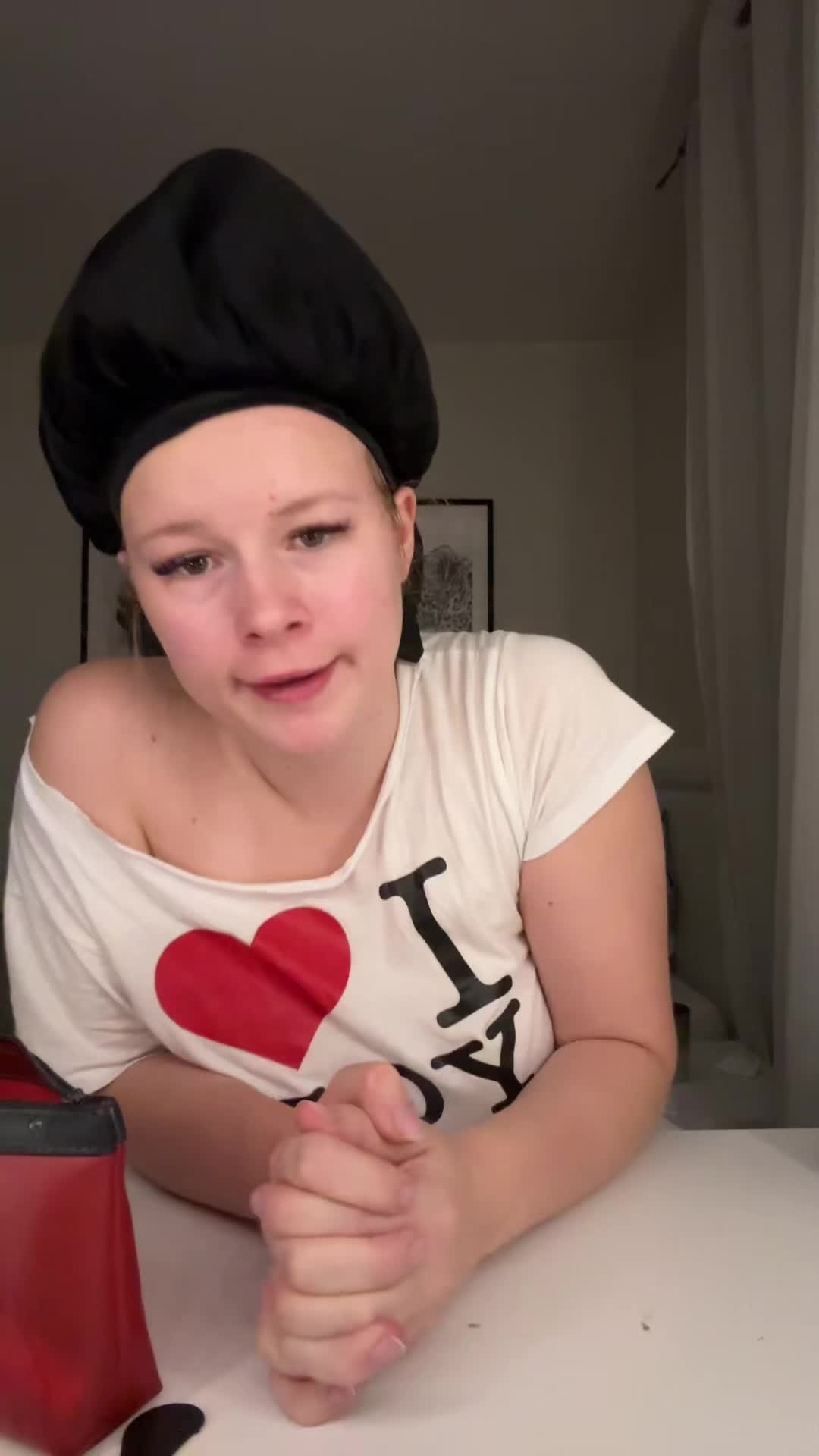 @nicole