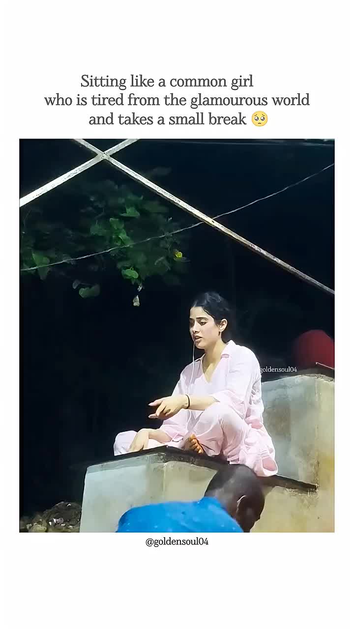 @@𝑩𝒐𝒍𝒍𝒚𝒘𝒐𝒐𝒅𝑬𝒓𝒂✨❤️