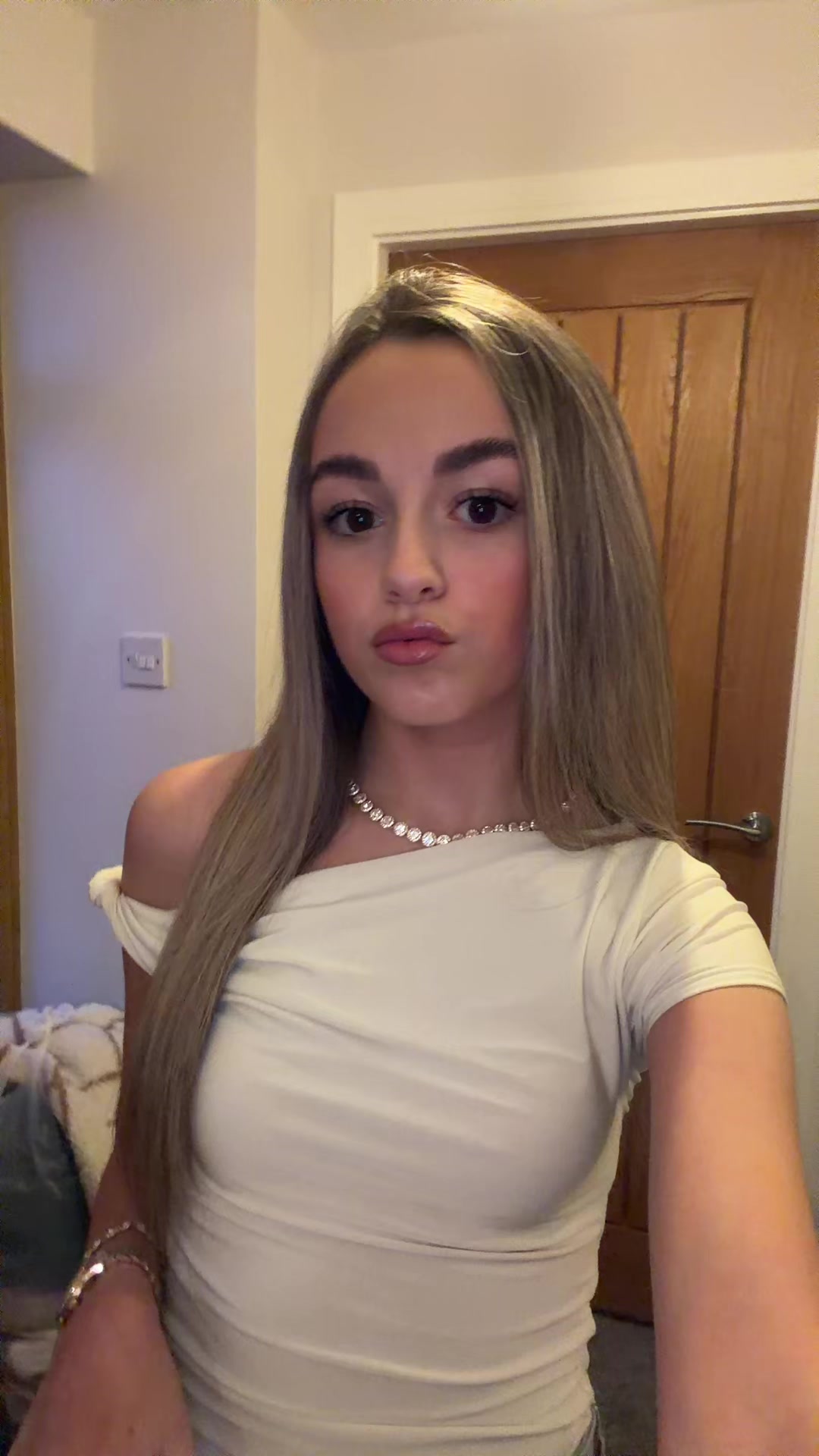 @𝐵𝑒𝑙𝑙𝑎 ✨🤍