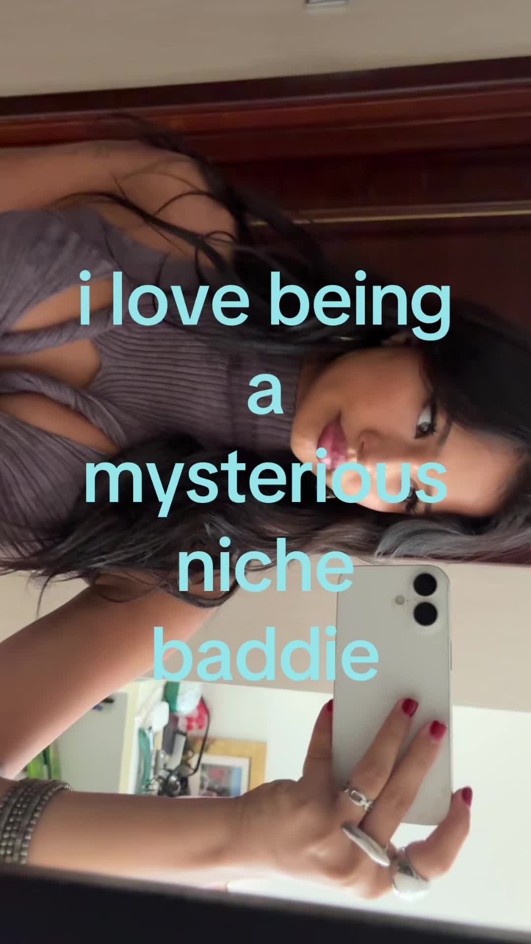 @chloe