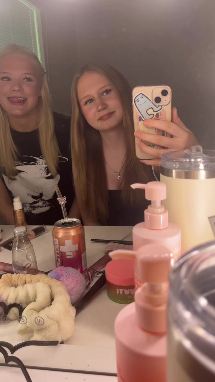 @elise