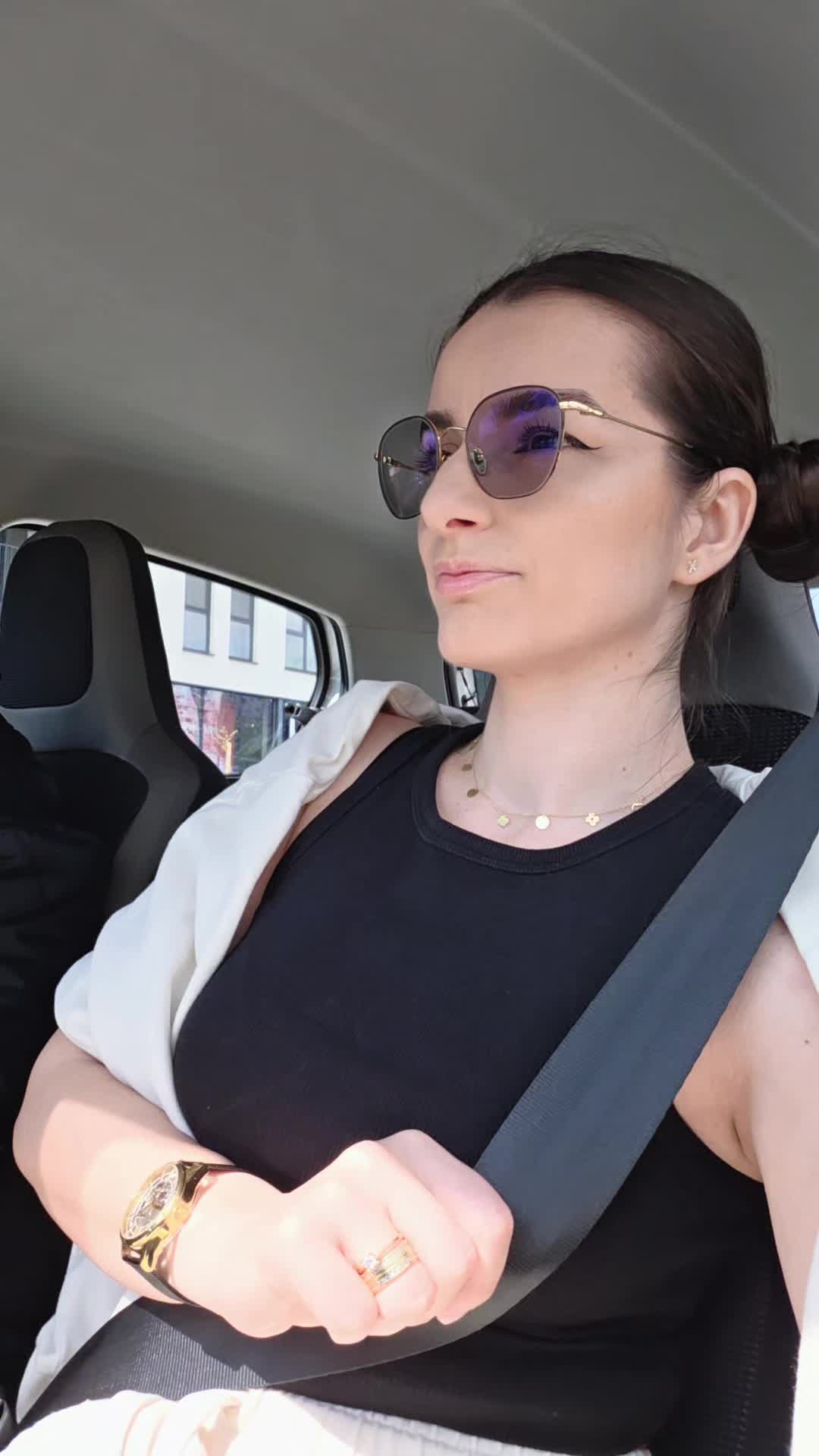 @Ana-Maria Herisanu