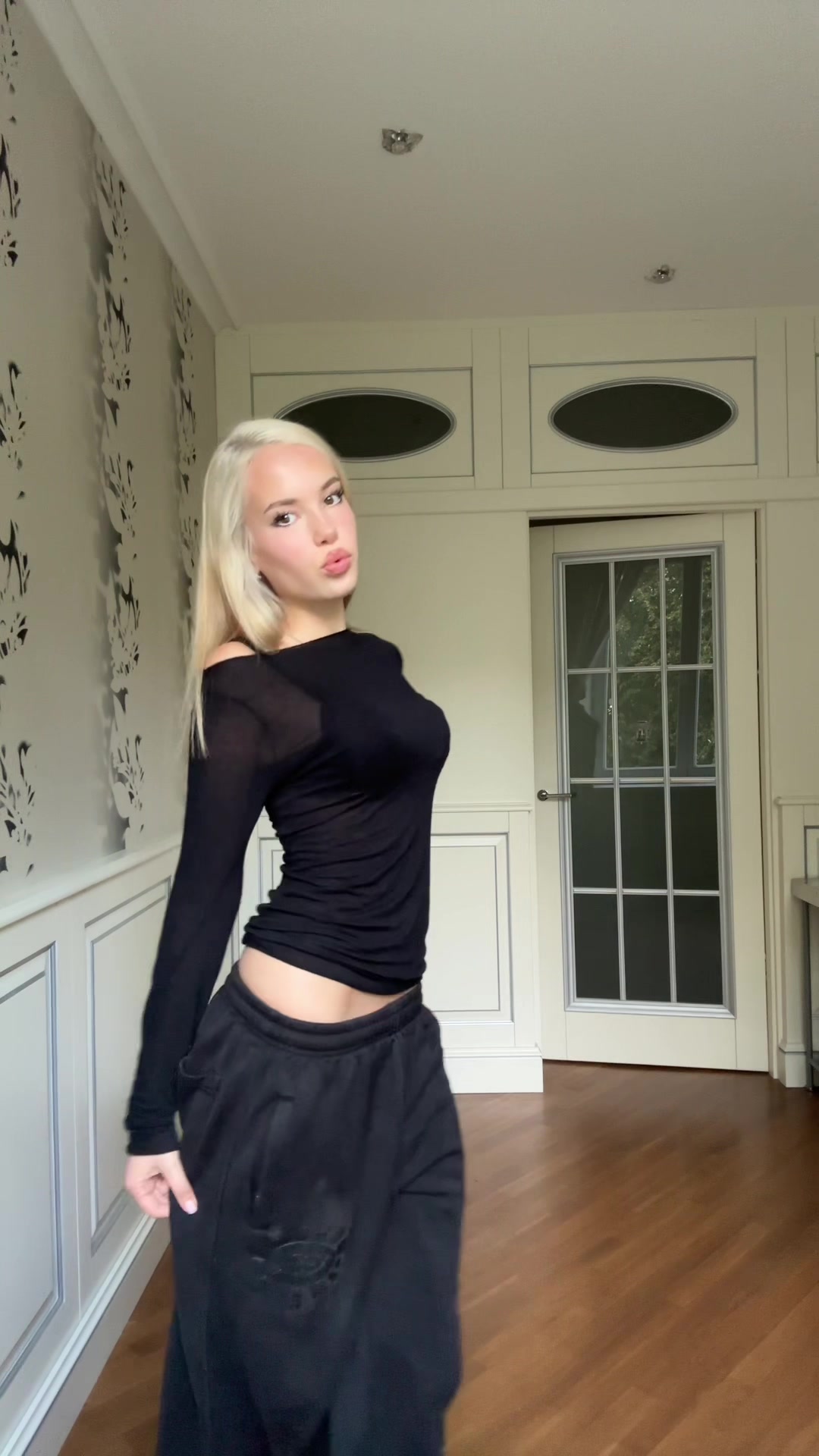 @mschrome