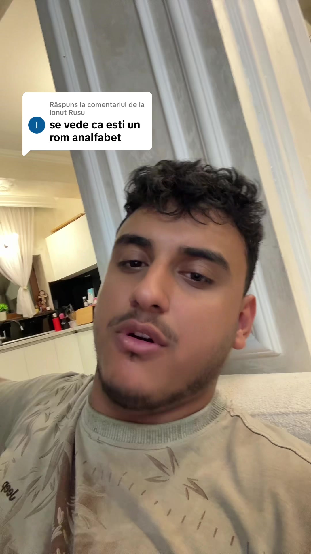 @CARLOS GOLDEN BOY