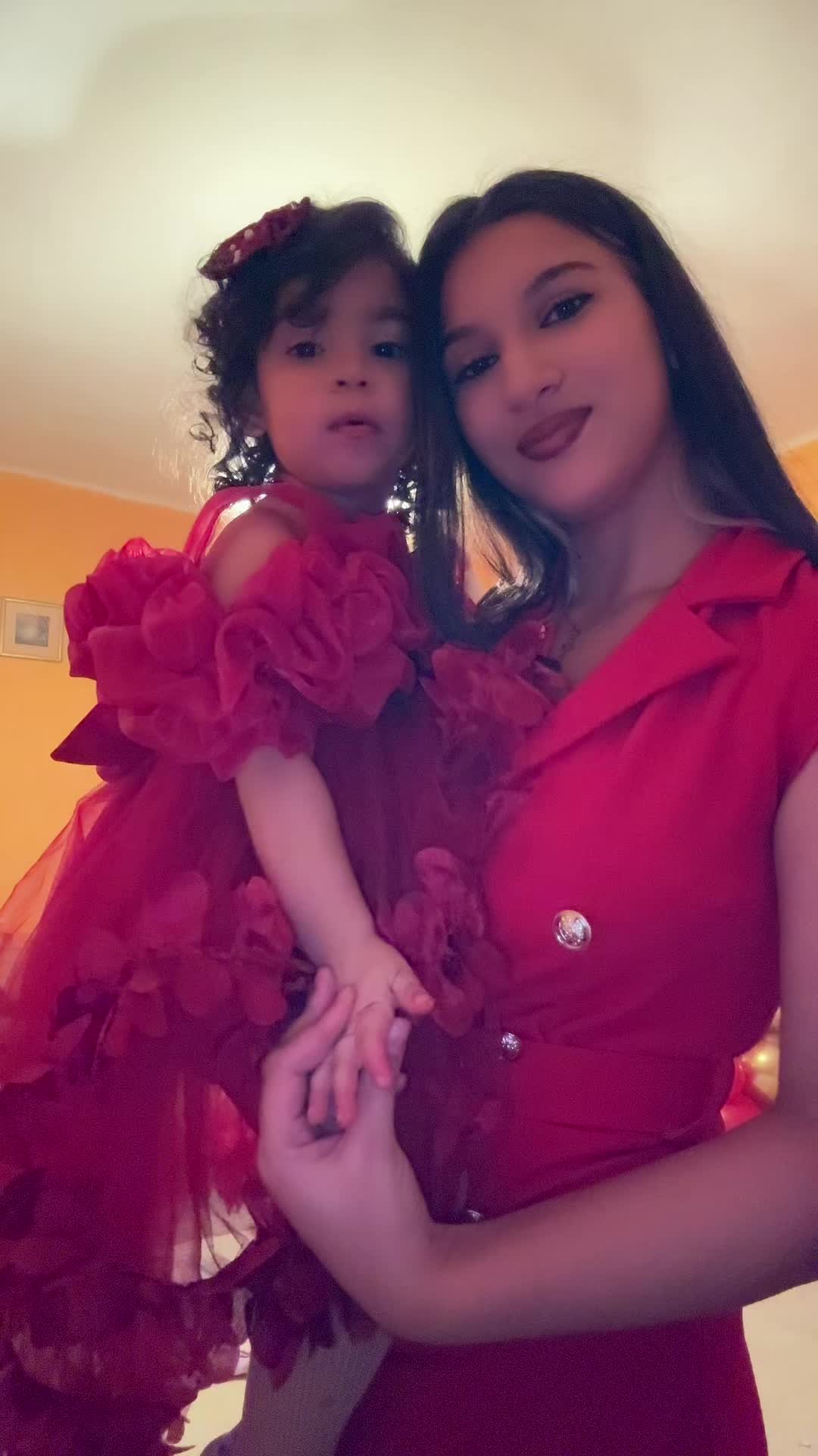 @🎀ℰ𝓁𝓋𝒾𝓇𝒶🎀