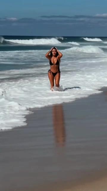 @AdelinaAnaMaria