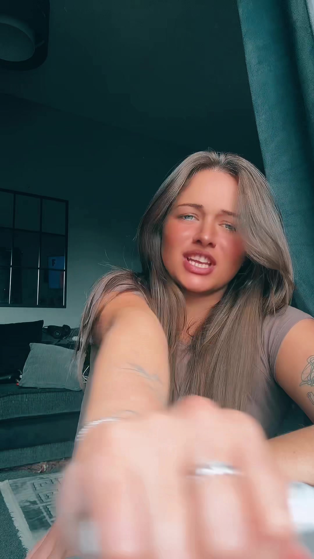 @tayaxox8